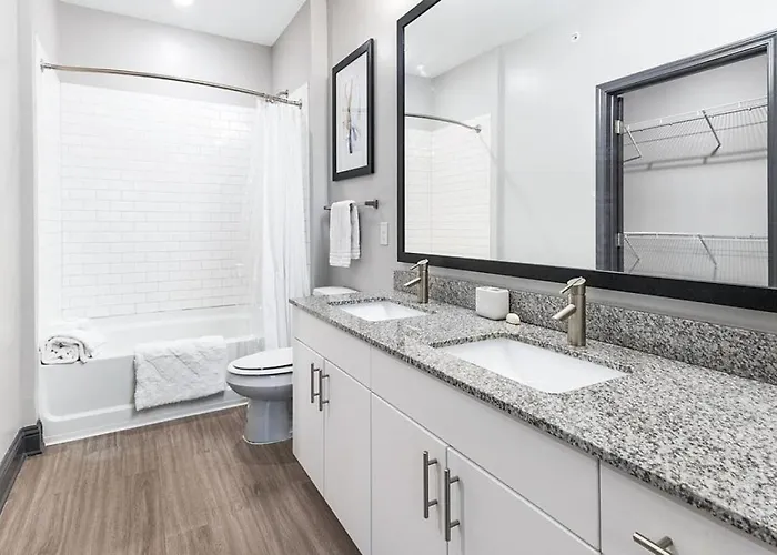 Landing Modern With Amazing Amenities