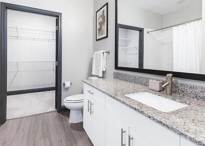 Landing Modern With Amazing Amenities Appartement